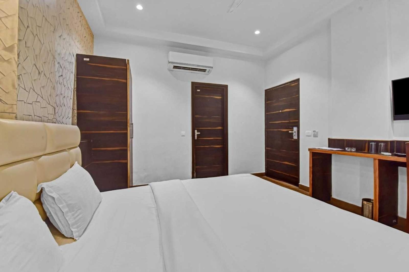 ג'איפור Collection O Hotel Karma Inn מראה חיצוני תמונה